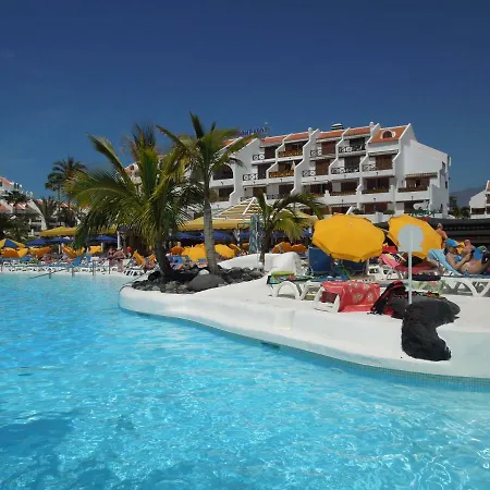 Apartamento Ground Floor No 5 With Fantastic Heated Pool Close To The Sea, Gardensite *