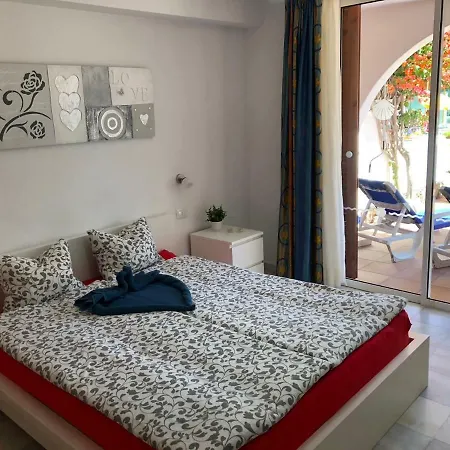 شقة Ground Floor No 5 With Fantastic Heated Pool Close To The Sea, Gardensite *